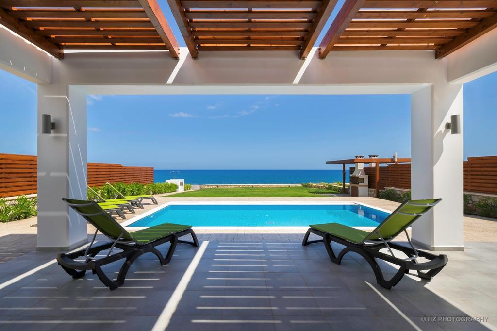 Antonoglou Beach Villas - Waterfront Luxury Retreat Lachania  Room photo