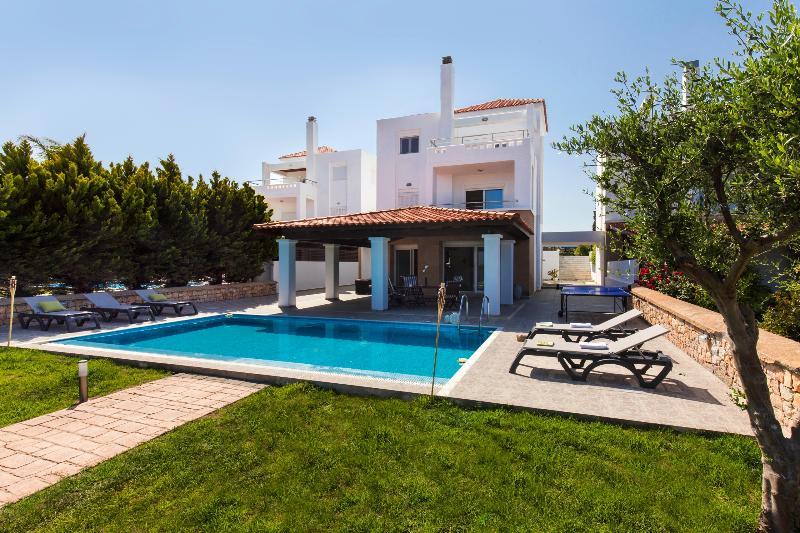 Antonoglou Beach Villas - Waterfront Luxury Retreat Lachania  Exterior photo