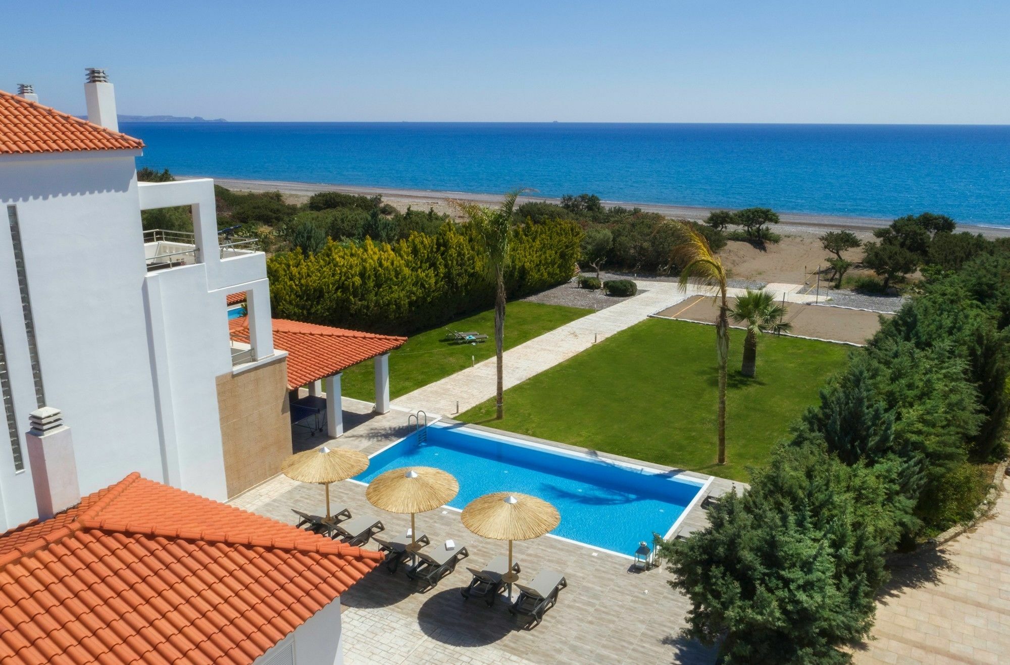Antonoglou Beach Villas - Waterfront Luxury Retreat Lachania  Exterior photo